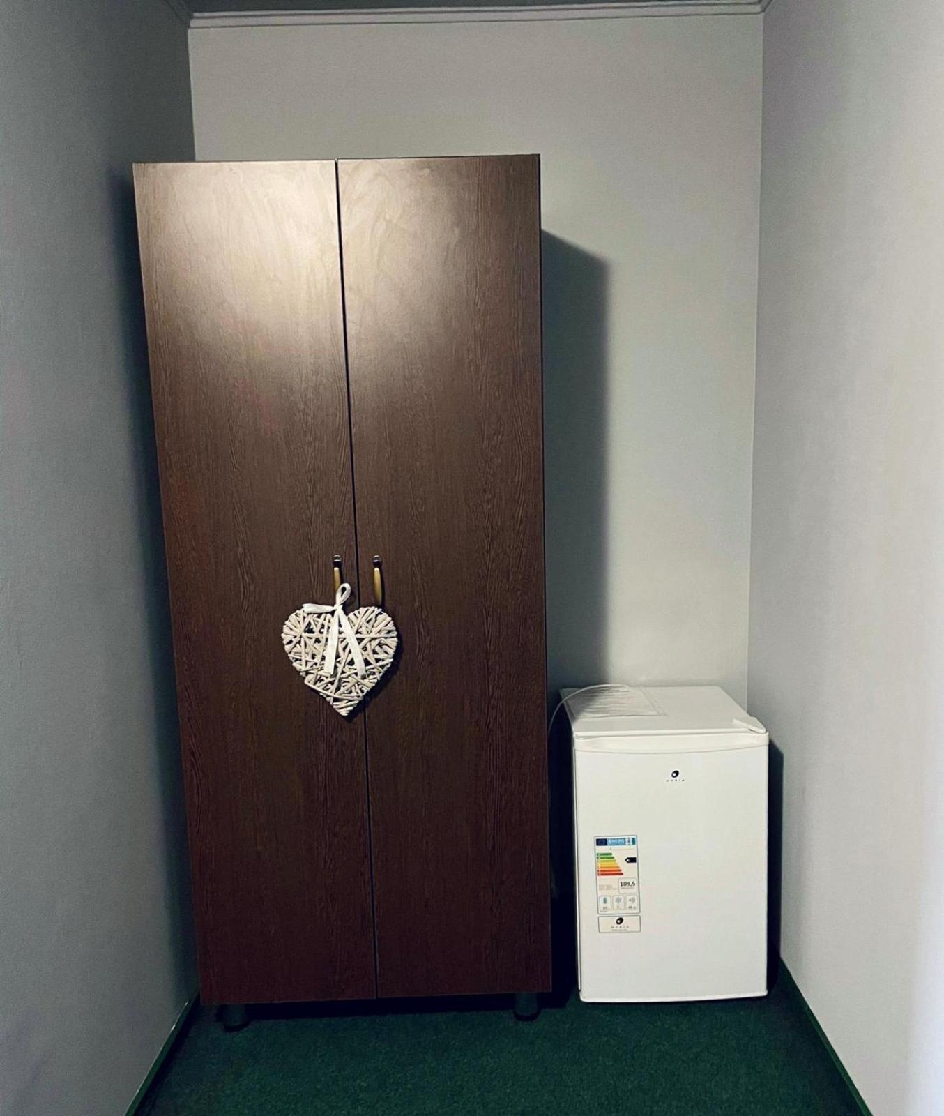 Pensiunea Texas Self Check-In Cluj-Napoca Værelse billede